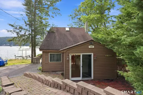 Exterior - 600 E Wakefield Blvd, Winchester, CT 06098 photo 3 of 9