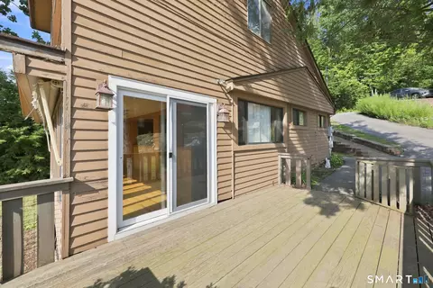 Exterior - 600 E Wakefield Blvd, Winchester, CT 06098 photo 5 of 9