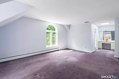 Bedroom - 123 Cross Hwy, Redding, CT 06896 photo 3 of 3