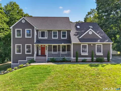 39 Cardinal Rd, East Lyme, CT 06333