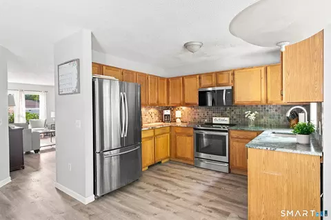 Kitchen - 155 Eagle Rdg, Torrington, CT 06790 photo 3 of 3