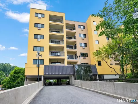 970 Hope St #1B, Stamford, CT 06907