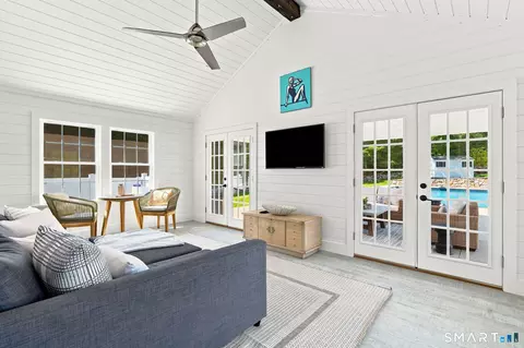 Living - 40-42 Great Ring Rd, Sandy Hook, CT 06482 photo 3 of 4