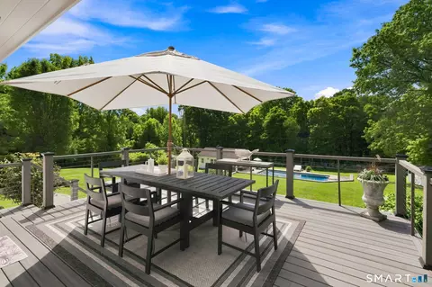 Exterior - 40-42 Great Ring Rd, Sandy Hook, CT 06482 photo 2 of 9
