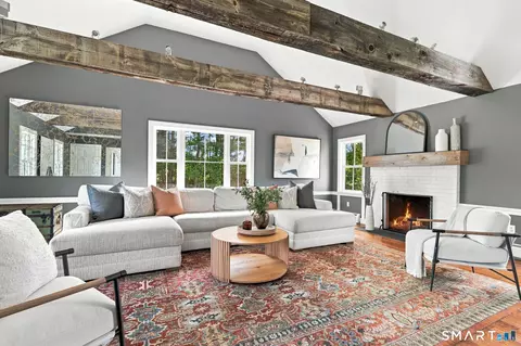 Living - 40-42 Great Ring Rd, Sandy Hook, CT 06482 photo 1 of 4