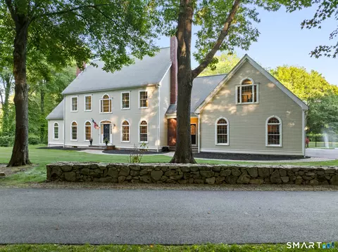 14 Bittersweet Way, Stonington, CT 06378