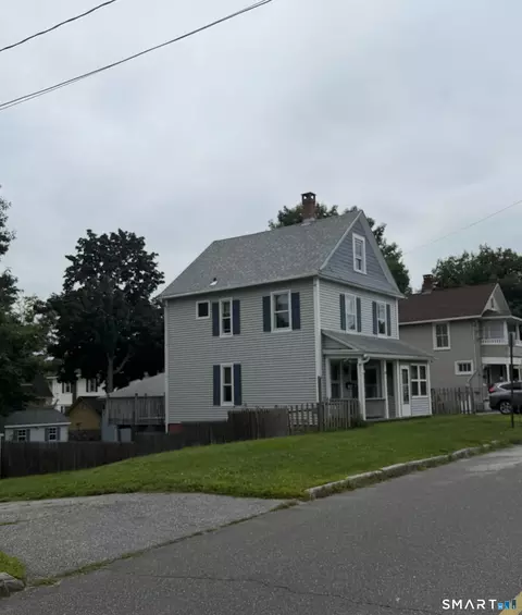 73 James St, Torrington, CT 06790