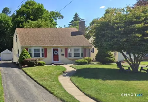 76 Chamberlain Rd, Wethersfield, CT 06109