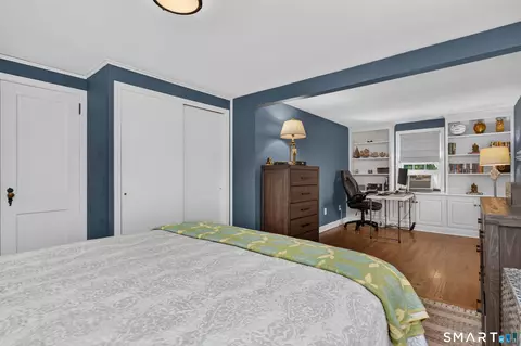 Bedroom - 76 Chamberlain Rd, Wethersfield, CT 06109 photo 2 of 9