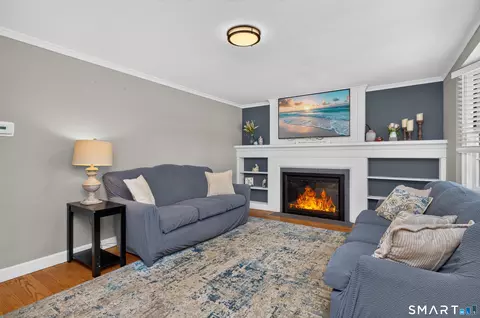 Living - 76 Chamberlain Rd, Wethersfield, CT 06109 photo 2 of 6