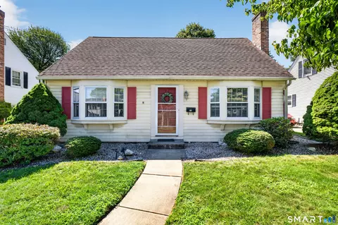 Exterior - 76 Chamberlain Rd, Wethersfield, CT 06109 photo 2 of 7