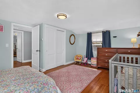 Bedroom - 76 Chamberlain Rd, Wethersfield, CT 06109 photo 8 of 9