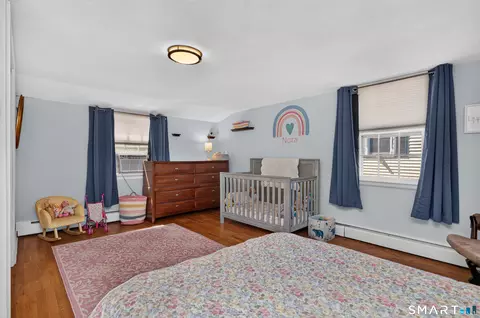 Bedroom - 76 Chamberlain Rd, Wethersfield, CT 06109 photo 7 of 9