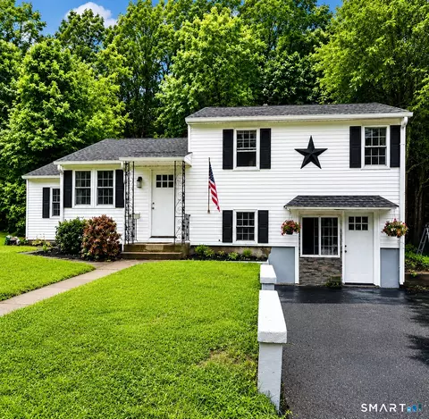 76 Jersey St, Waterbury, CT 06706