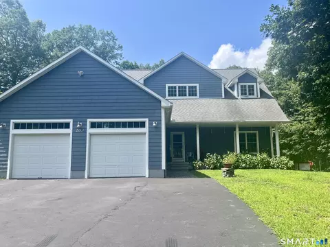 203 Doyle Rd, Oakdale, CT 06370