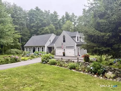 99 Fox Ridge Dr, Colchester, CT 06415