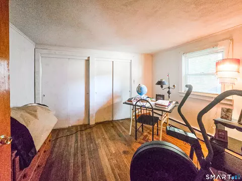 Bedroom - 129 Route 2a, Preston, CT 06365 photo 2 of 3