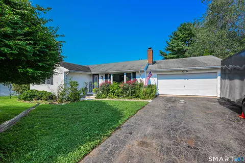 181 Hourigan Dr, Meriden, CT 06451