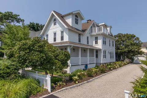 16 Burwell St, Norwalk, CT 06854