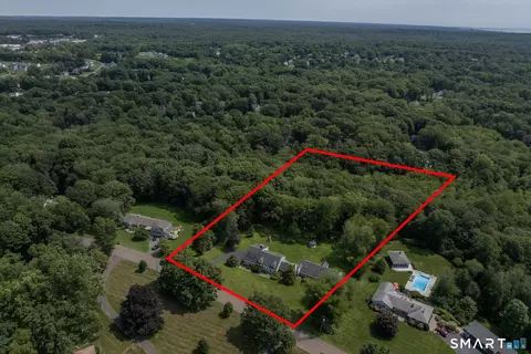 17 Whiting Farm Rd, Branford, CT 06405