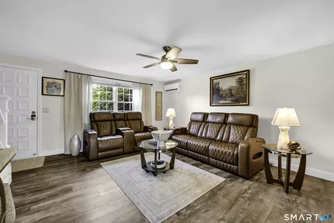 Living - 80 Wellswood Rd #9, Hebron, CT 06231 photo 2 of 4