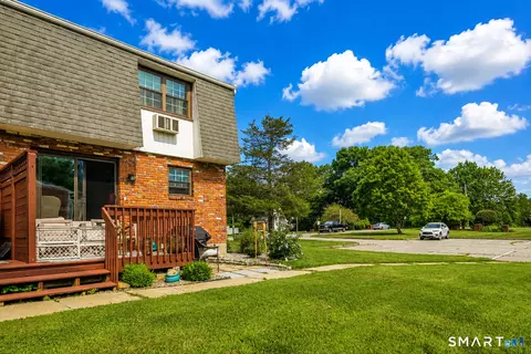 Exterior - 80 Wellswood Rd #9, Hebron, CT 06231 photo 4 of 9