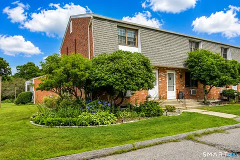Exterior - 80 Wellswood Rd #9, Hebron, CT 06231 photo 8 of 9