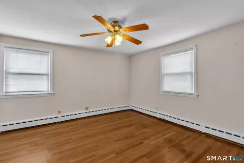 Bedroom - 22 Cottwell Dr, Wethersfield, CT 06109 photo 2 of 10