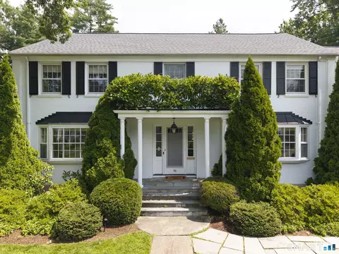 96 Norwood Rd, West Hartford, CT 06117