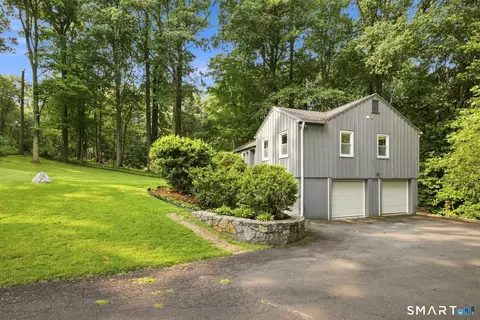 Exterior - Undisclosed, Sandy Hook, CT 06482 photo 3 of 5