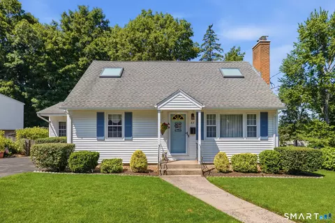 47 Willard Rd, Manchester, CT 06042
