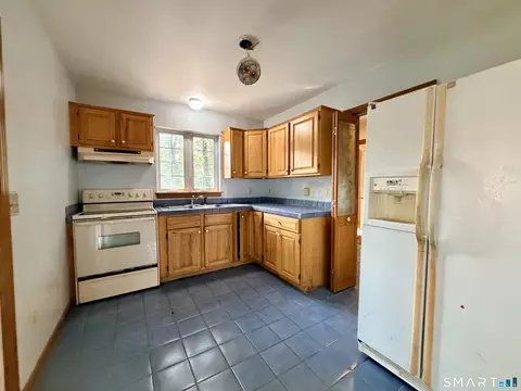 Kitchen - 111 Island Rd, Killingly, CT 06241 photo 1 of 1