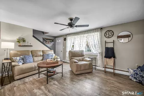 Living - 171 Smith St, Middletown, CT 06457 photo 3 of 3