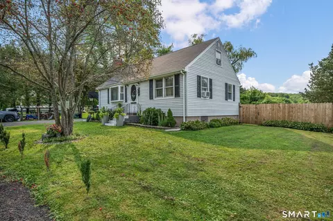 Exterior - 171 Smith St, Middletown, CT 06457 photo 10 of 10
