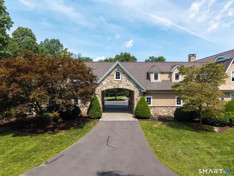 Exterior - 5 Viewpoint Ln, Ellington, CT 06029 photo 7 of 7