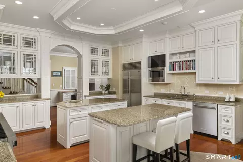 Kitchen - 5 Viewpoint Ln, Ellington, CT 06029 photo 4 of 4