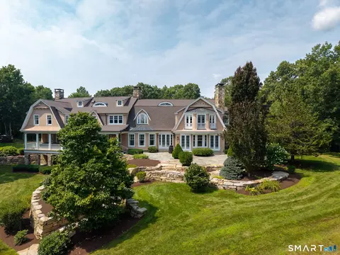 Exterior - 5 Viewpoint Ln, Ellington, CT 06029 photo 6 of 7