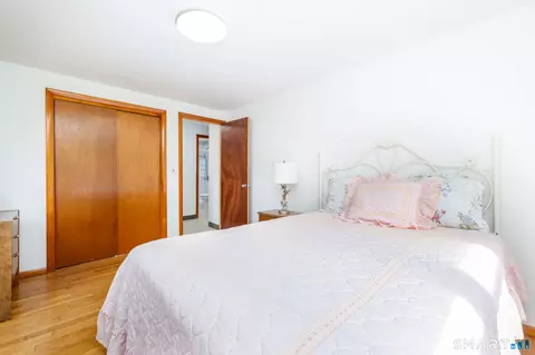 Bedroom - 632 Circular Ave, Hamden, CT 06514 photo 6 of 6