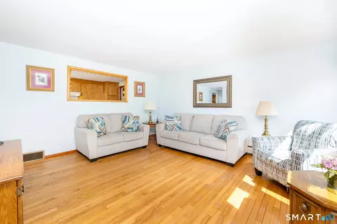 Living - 632 Circular Ave, Hamden, CT 06514 photo 1 of 2