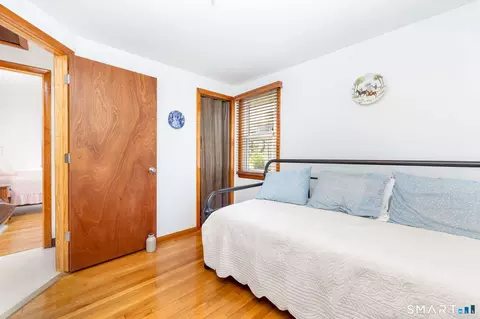 Bedroom - 632 Circular Ave, Hamden, CT 06514 photo 4 of 6