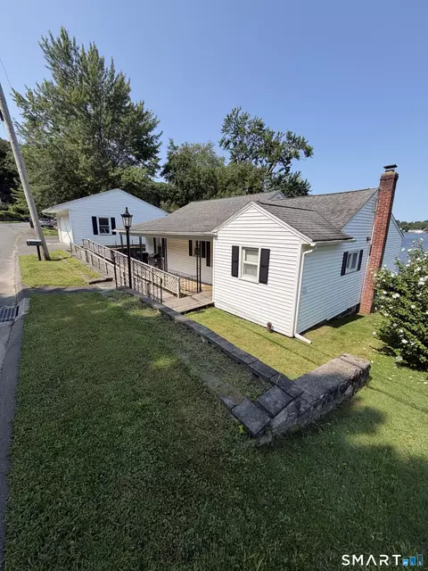 214 Lake Plymouth Blvd, Plymouth, CT 06782