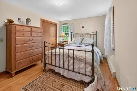 Bedroom - 4 Kish Pl, Wallingford, CT 06492 photo 2 of 6