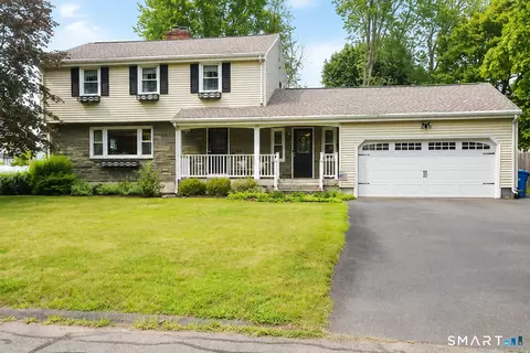 55 Eldridge St, Manchester, CT 06040