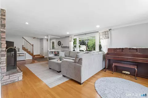 Living - 55 Eldridge St, Manchester, CT 06040 photo 2 of 5