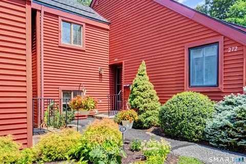 272 Hollister Way W #272, Glastonbury, CT 06033