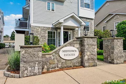 20 Third St #6, Stamford, CT 06905