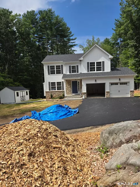 127 Holcomb Hill Rd, New Hartford, CT 06057