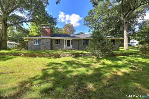 50 Oak Ridge Rd, Stratford, CT 06614