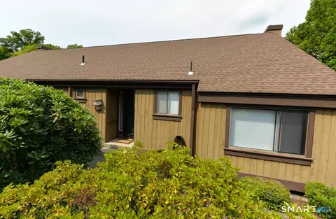 65 Heritage Vlg #B, Southbury, CT 06488