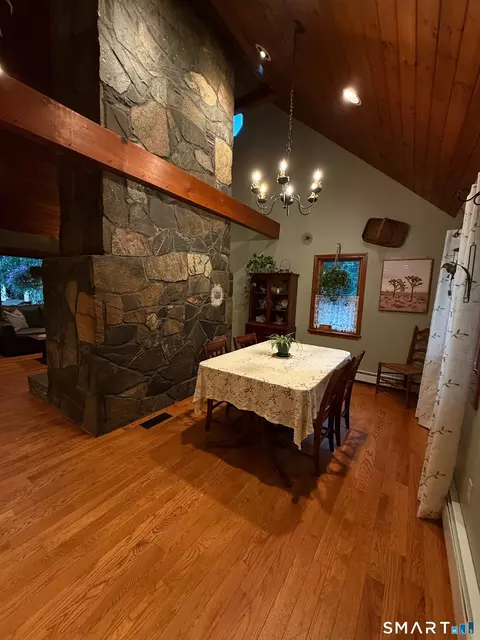 Dining - 419 Lathrop Rd, Plainfield, CT 06374 photo 2 of 3